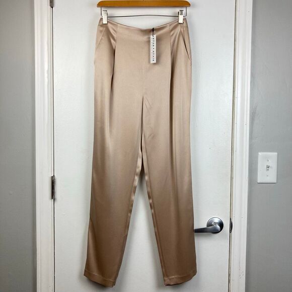 Alice + Olivia NWT Jessie Satin Slim Tapered Leg Pants in Sand Champagne Glam, 4 - Picture 2 of 13